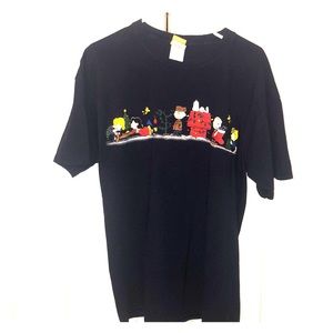 Peanuts Christmas Tee Heavy Cotton Gildan!